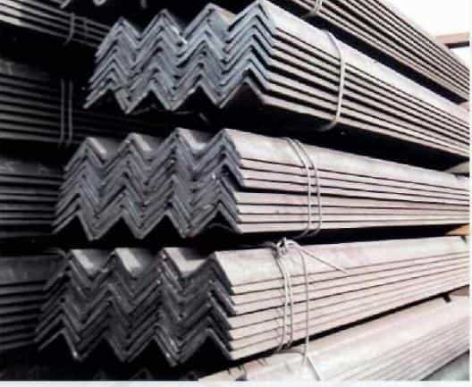 Steel angles in stock at the Service Acier warehouse